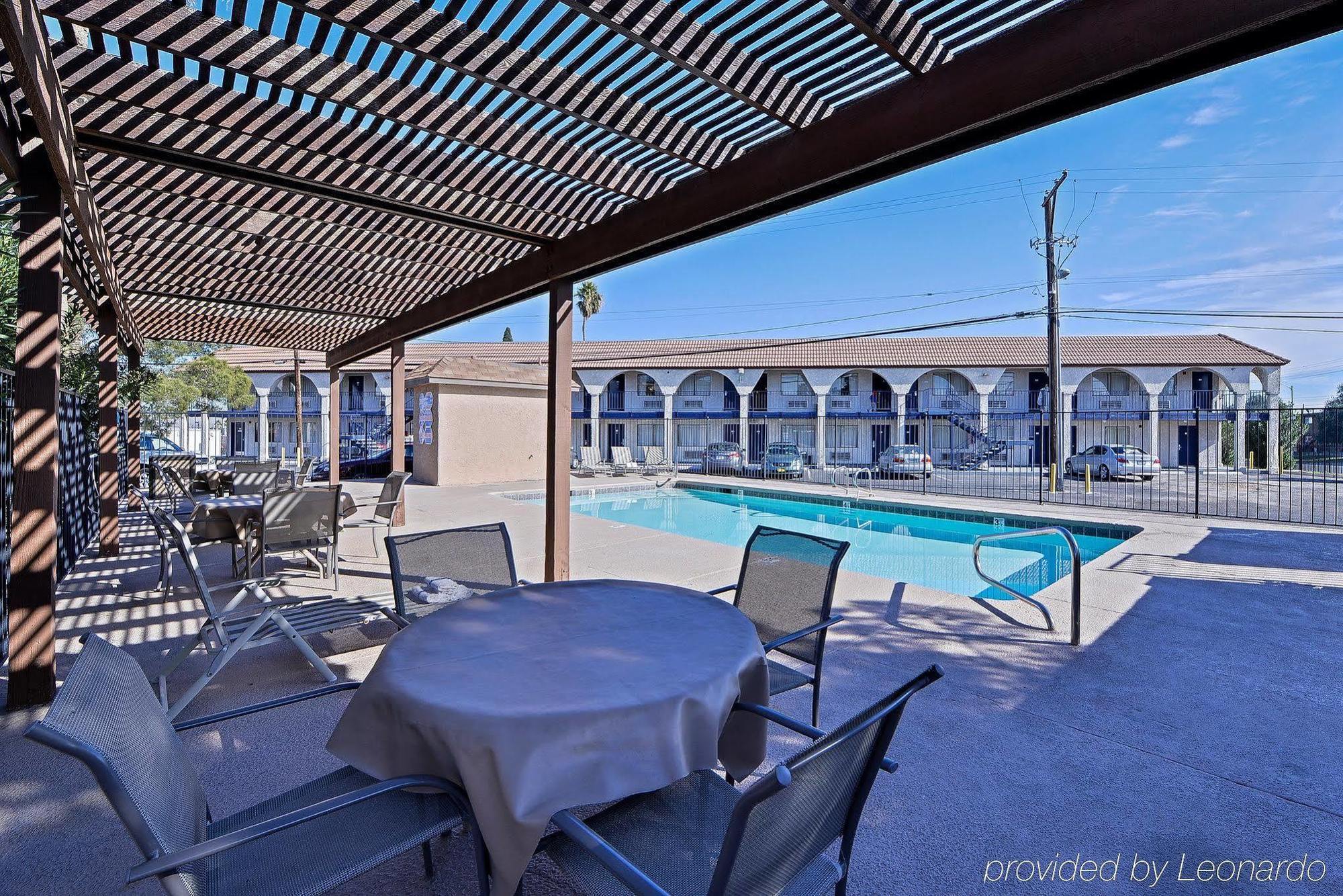 Americas Value Downtown Vegas Las Vegas