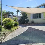 Villa D\'Strathaus Walk To Las Vegas Blvd Convention Center Wifi