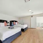 5 Mins Drive To Strip Conventioncenter House /Pool