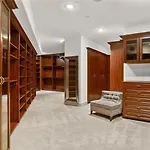 Three Bedroom Top Luxury Apartment With Private Express Elevator