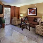 Family Friendly 2Bd Condo With Resort Setting Near