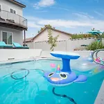 Stunning Home With Pool