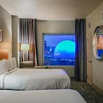 Stripviewsuites At Platinum