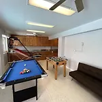 Big 4 Bedroom Property With A Pool