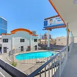 Siegel Select Lv Strip-Convention Center