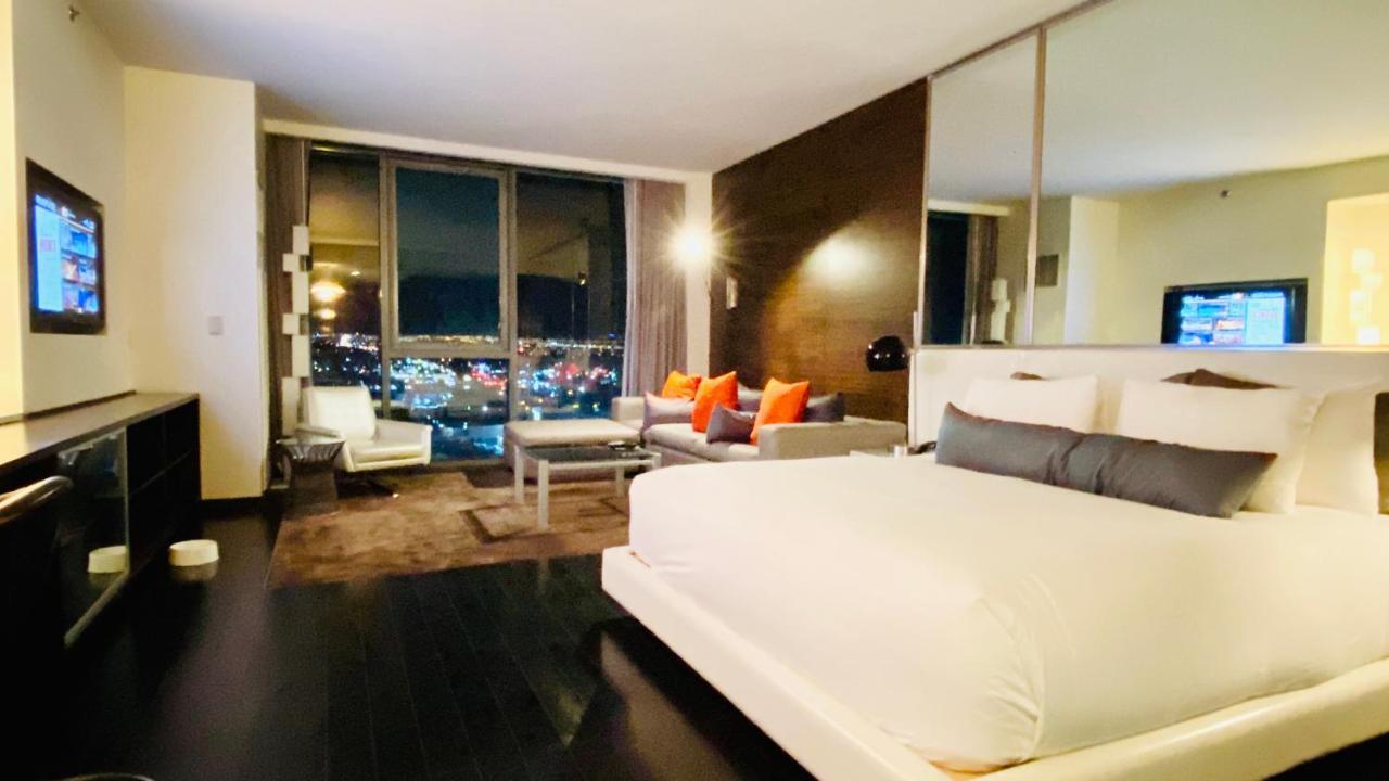 Holiday home Palms Studio * No Fees * Free Valet