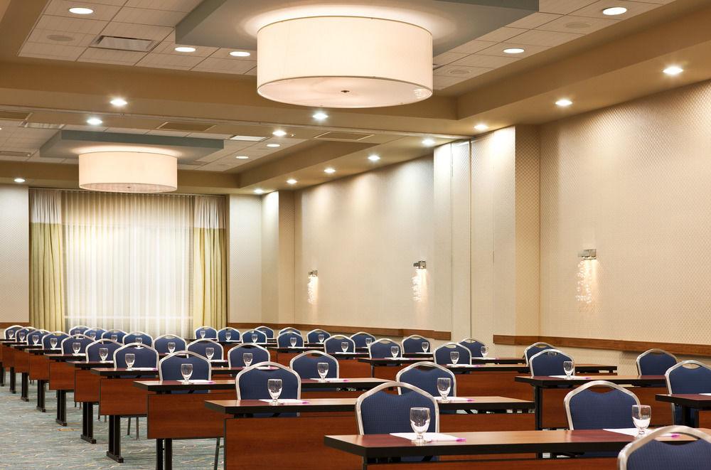 Springhill By Marriott Vegas Convention Center 3*