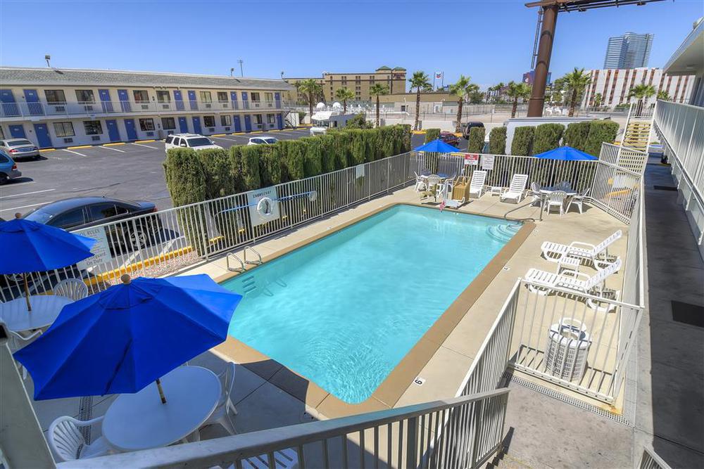 Collection 6-Las Vegas, Nv - Tropicana Hotel 2*