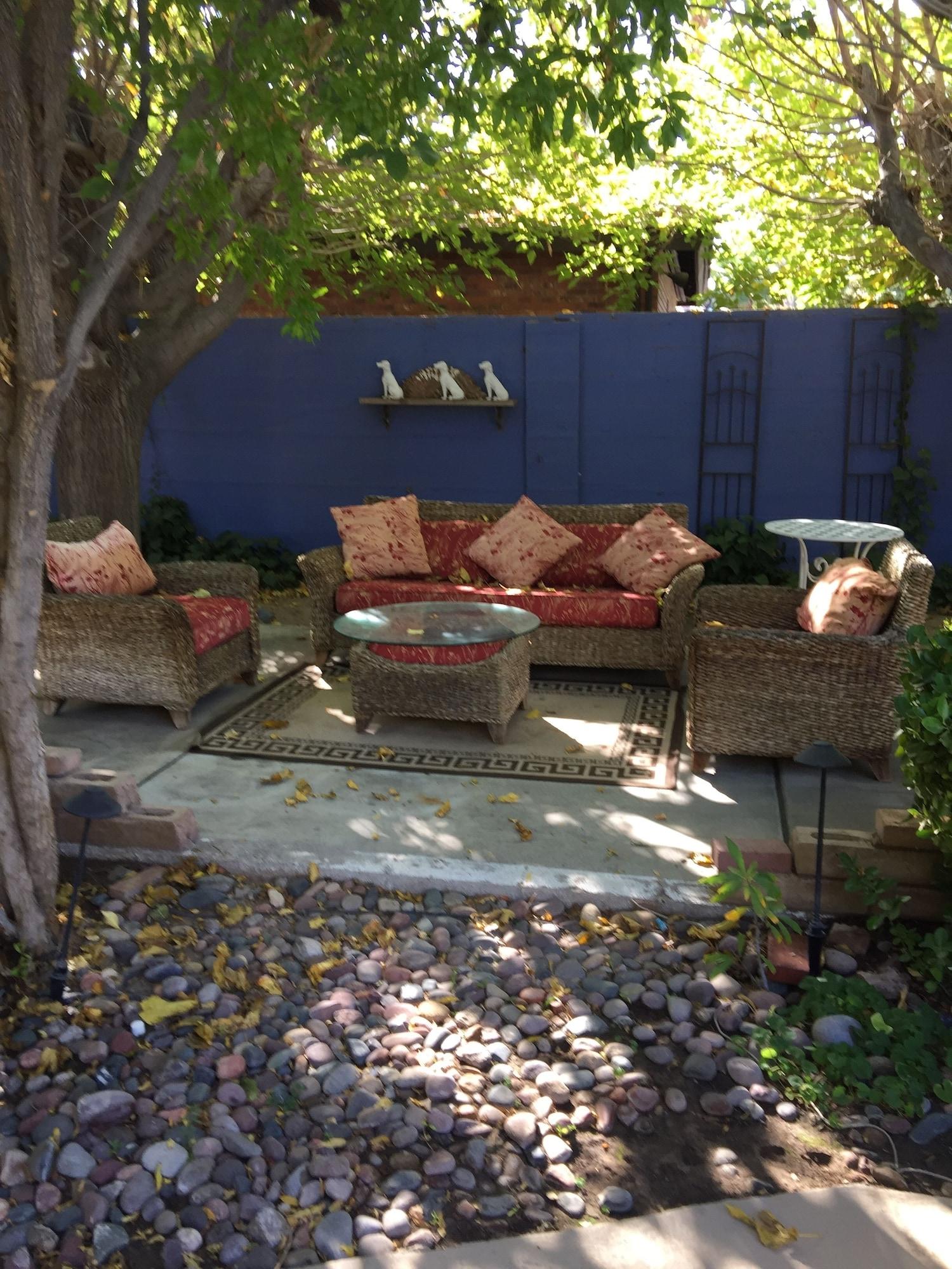 Huge With Private Park-like Grounds Villa Las Vegas
