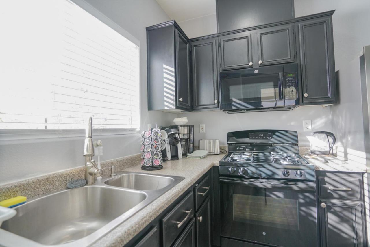 Holiday home Ultra Modern Vegas 20min From The Strip *