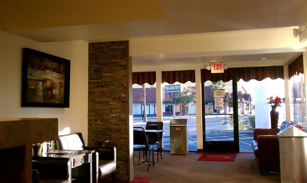 Econo Hotel