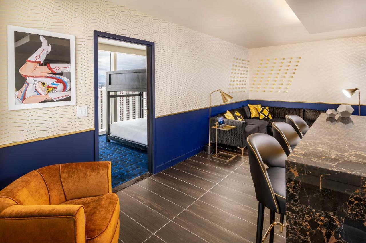Circa & Casino - Adults Only Hotel Las Vegas