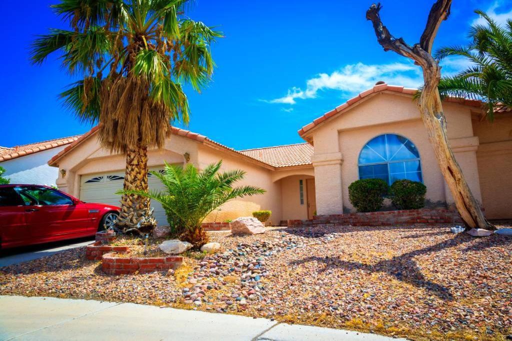 Luxury 1900 Sq Ft House Huge 46 Ft Pool & Hot Ferienhaus