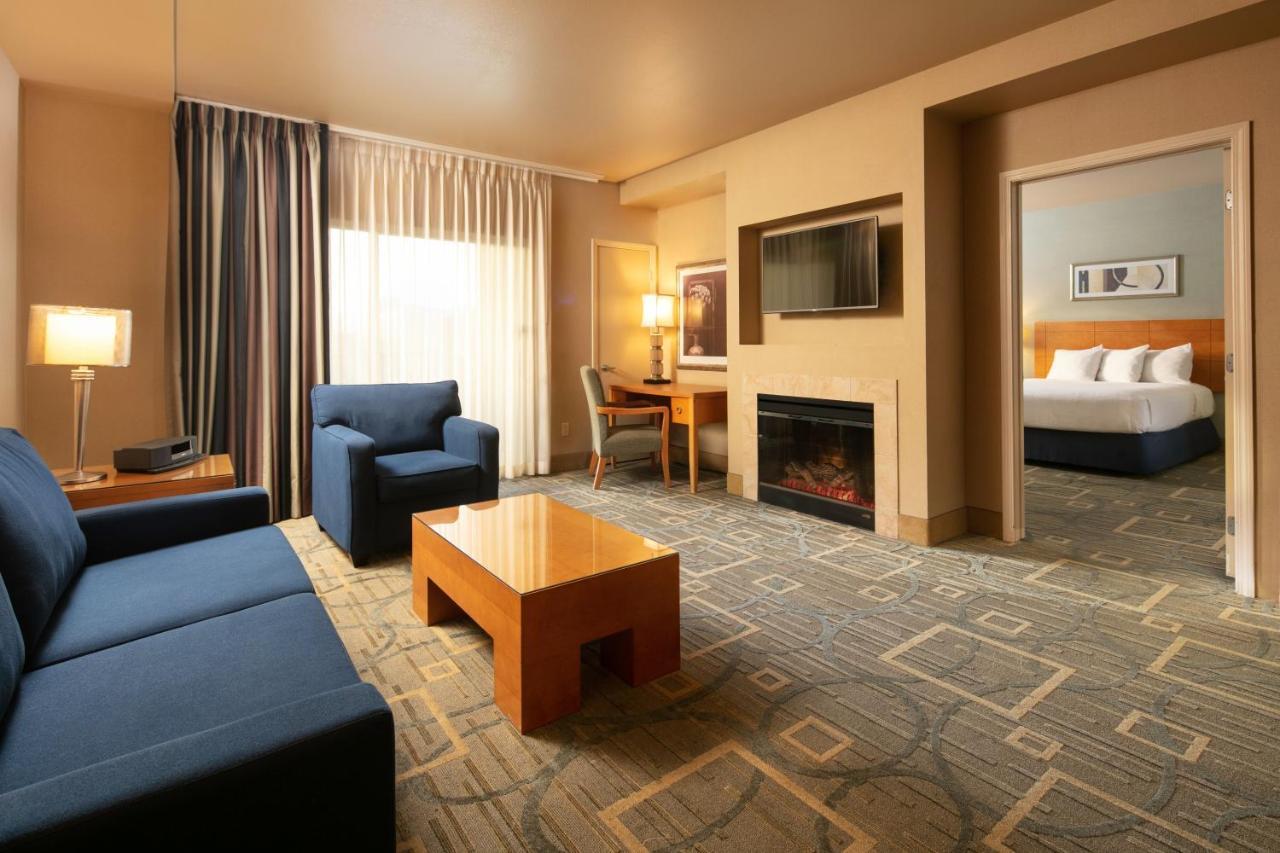The Platinum Hotel 4*
