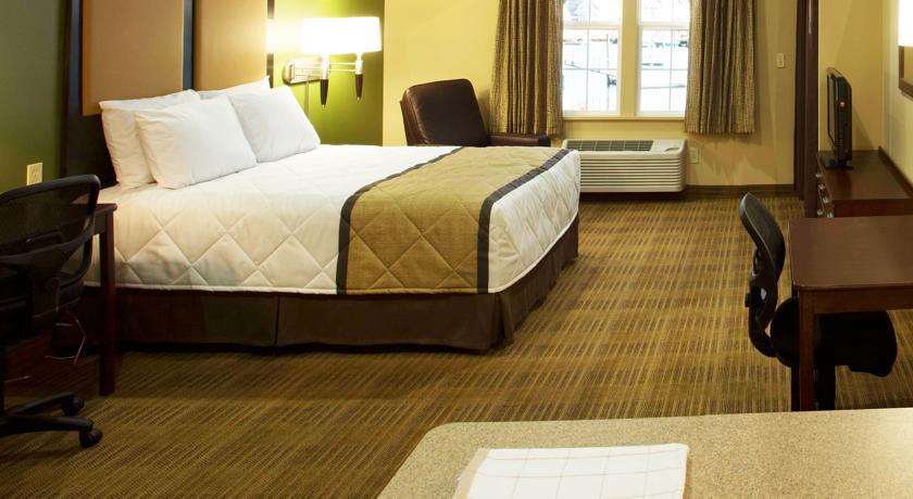 Crossland Economy - Vegas - Boulder Highway