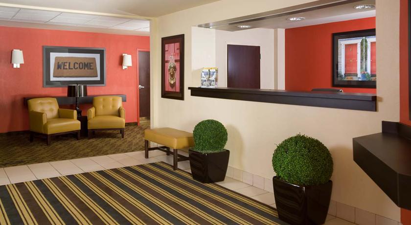 Crossland Economy - Vegas - Boulder Highway Aparthotel