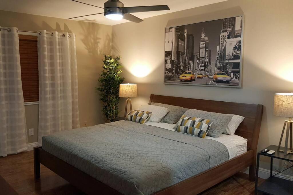 T-designed To Enjoy!. Vacation Apartment