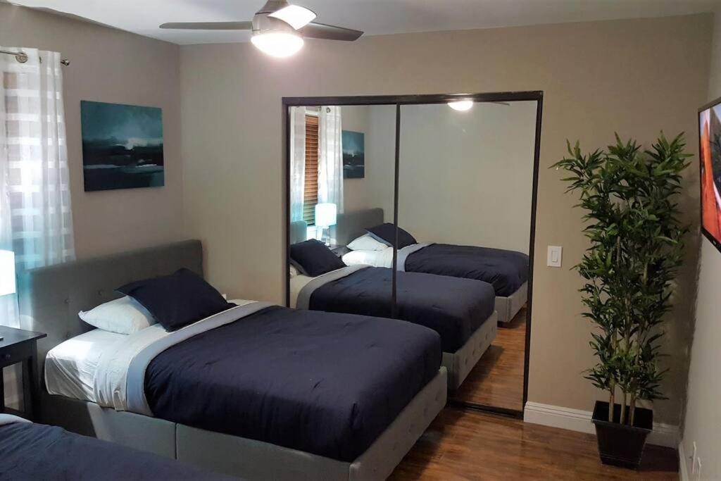 T-designed To Enjoy!. Vacation Apartment *