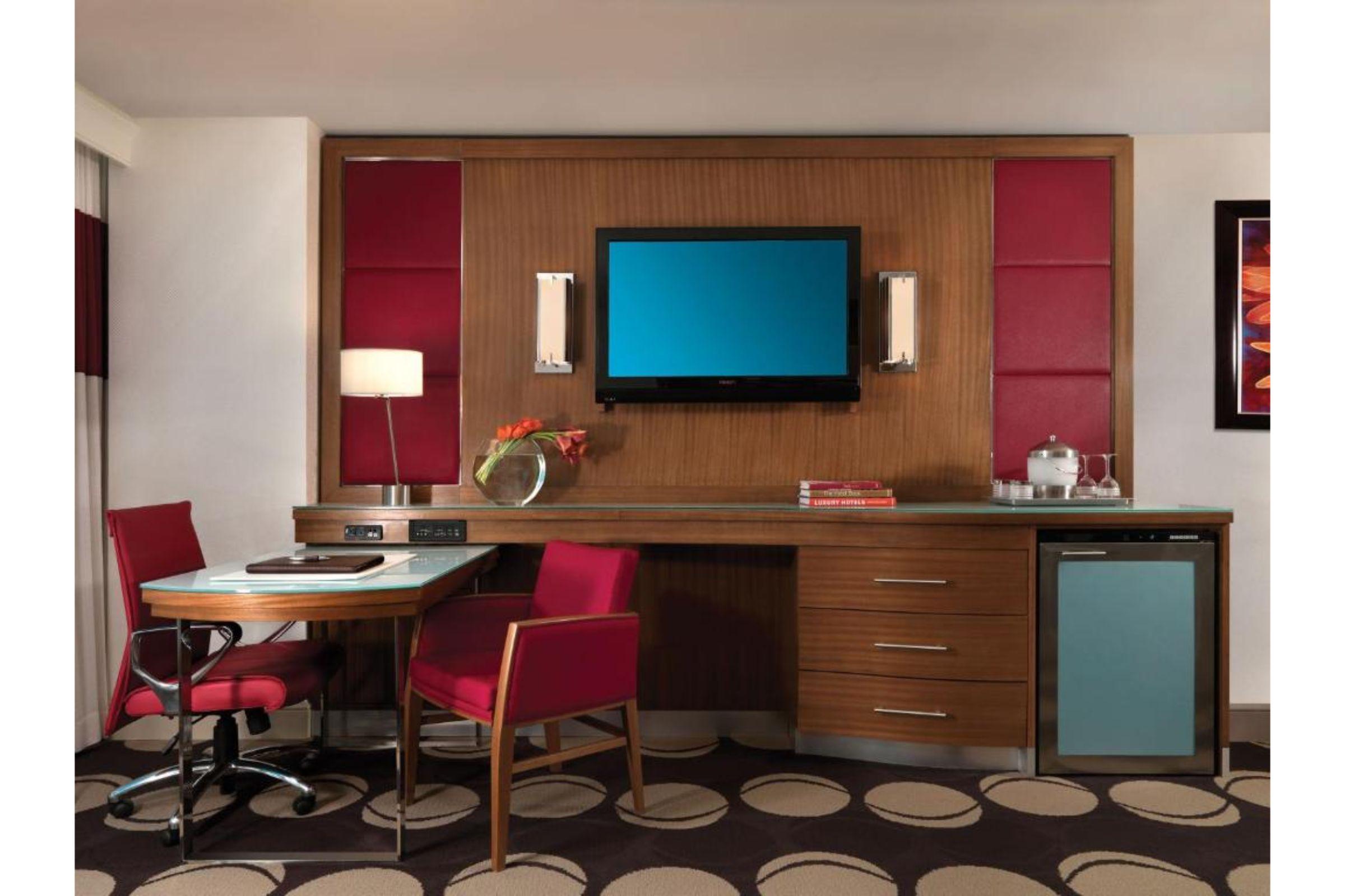Resort The Mirage 4*