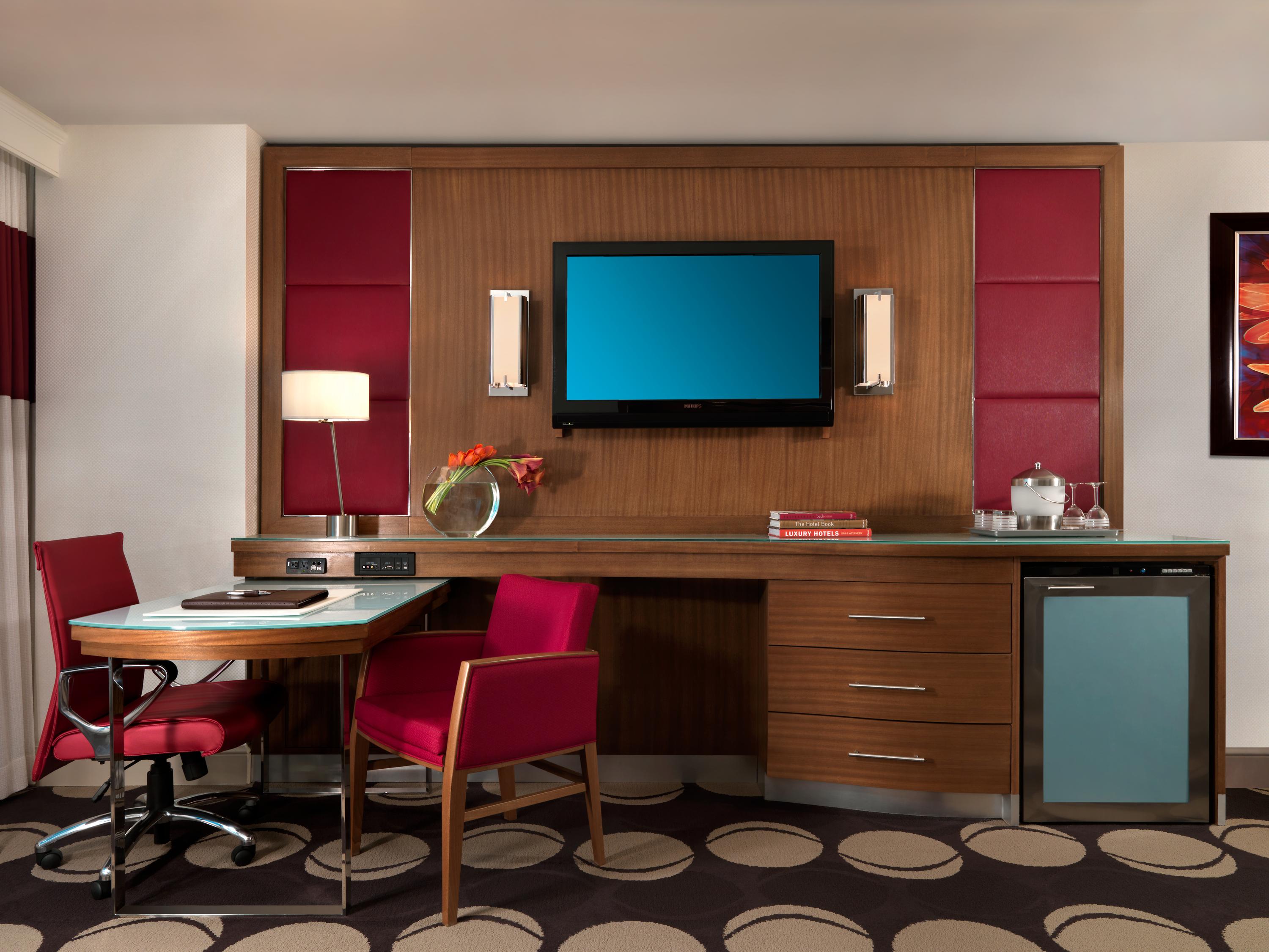 The Mirage Resort 4*