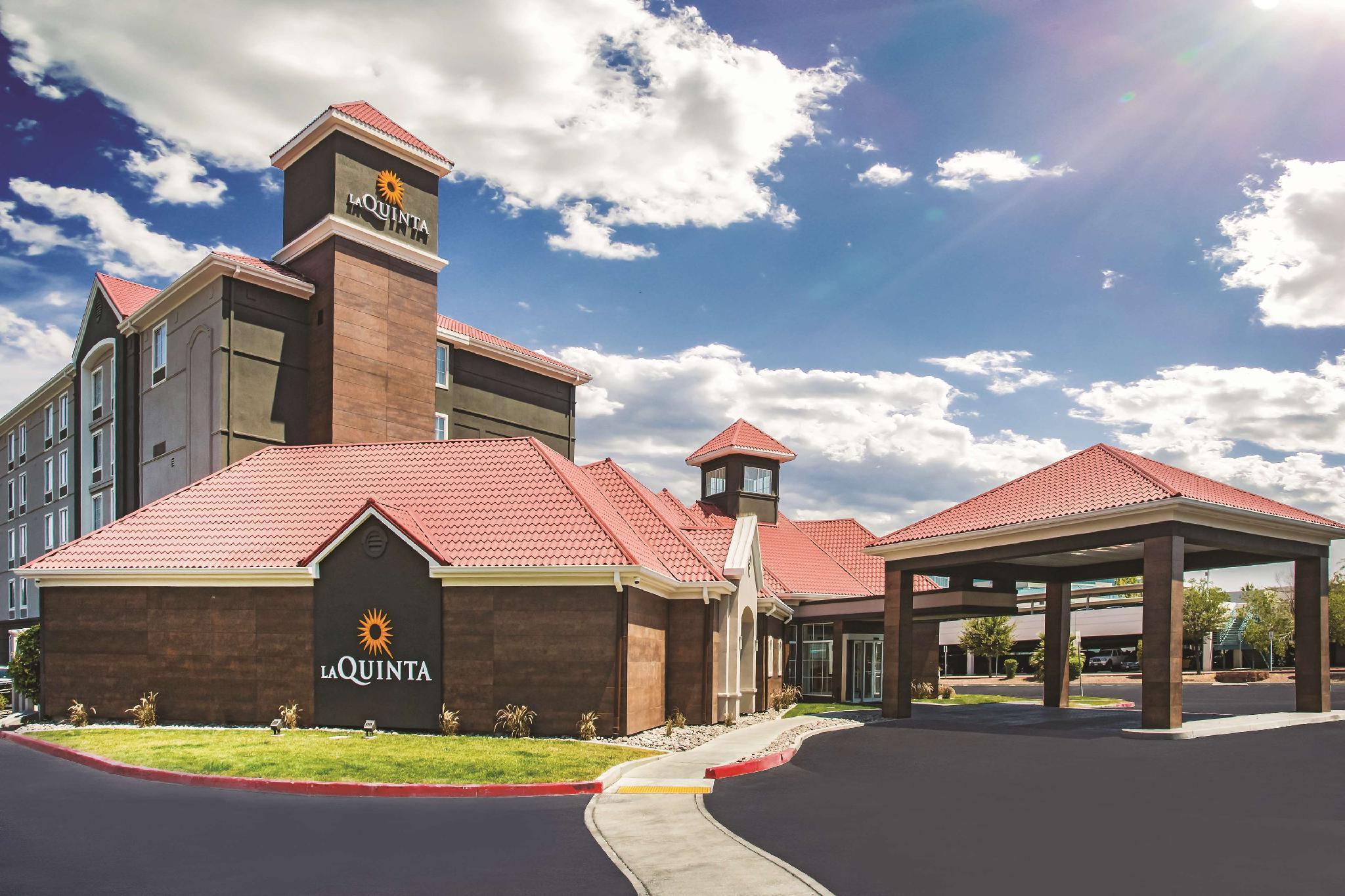 La Quinta By Wyndham Vegas Summerlin Tech 3*