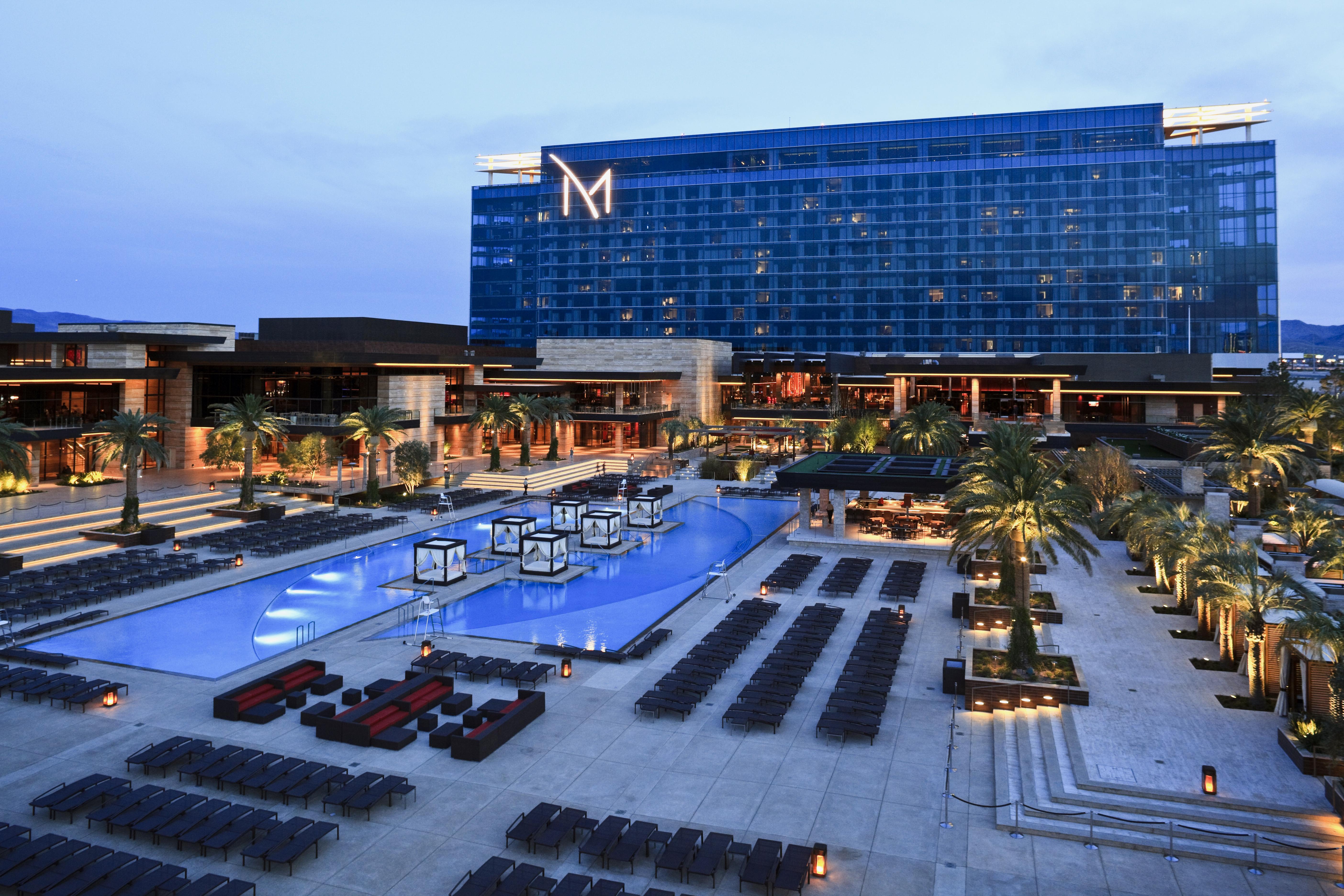 Resort M & Casino