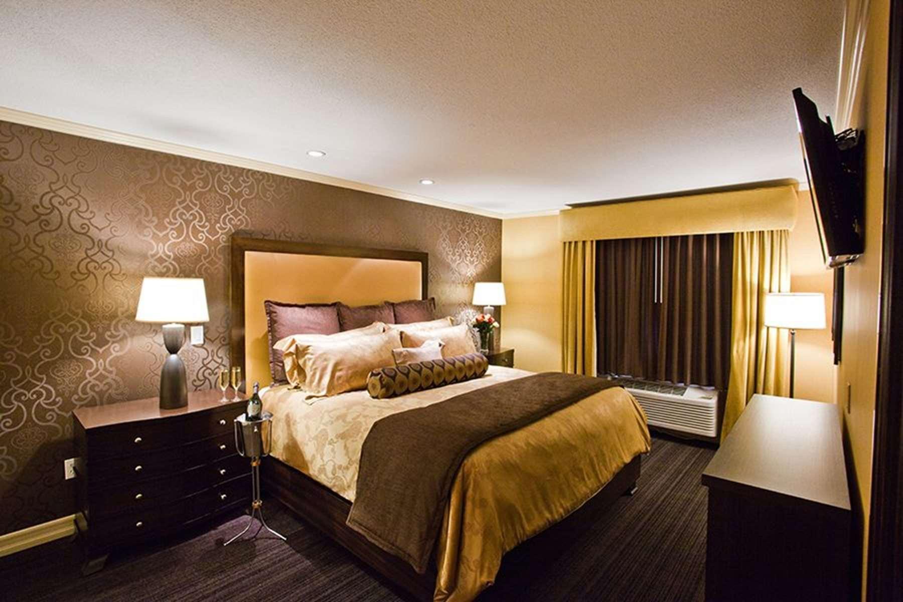 Resort Tuscany & Casino 3*
