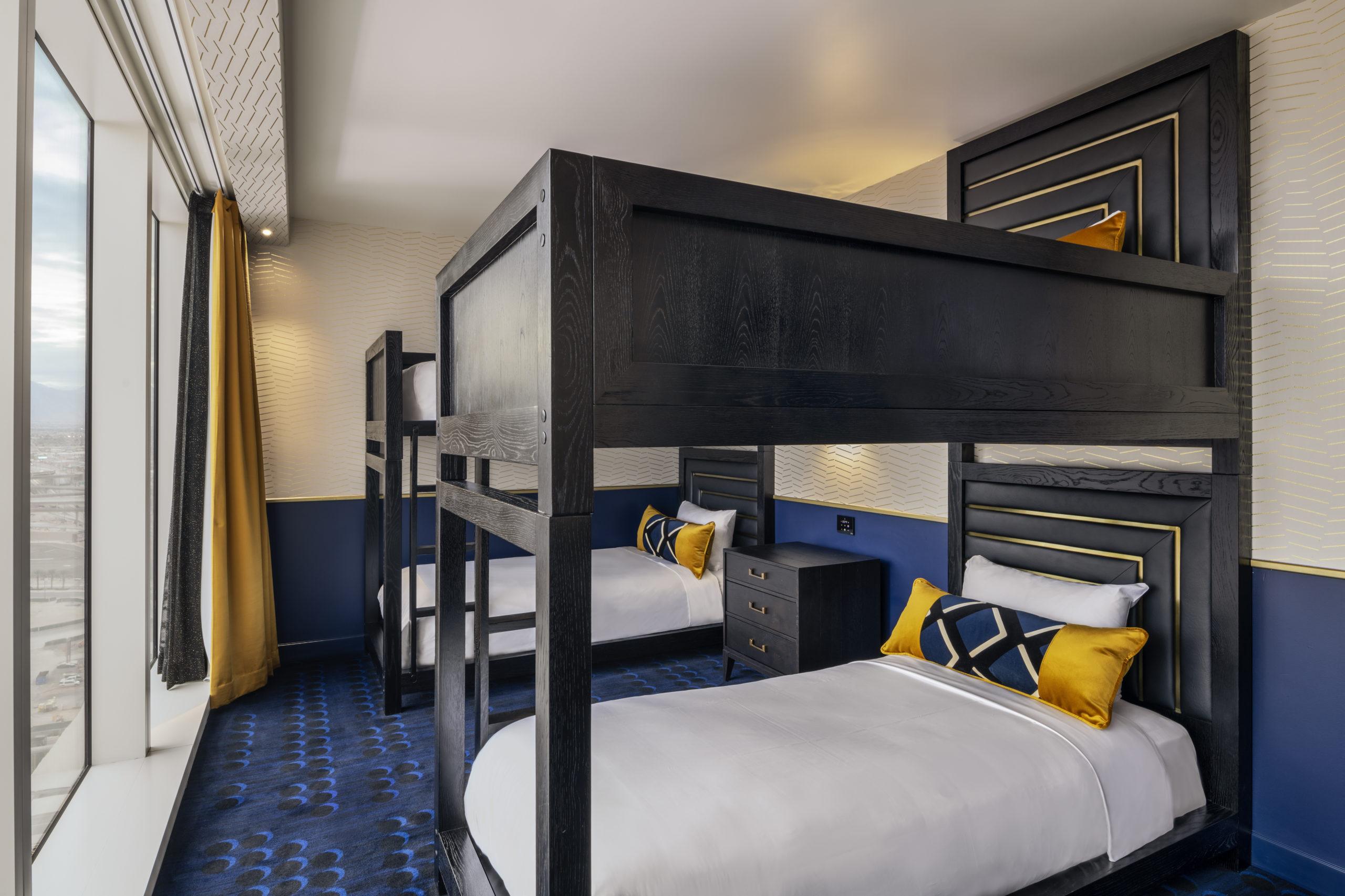 Hotel Circa & Casino - Adults Only 4*