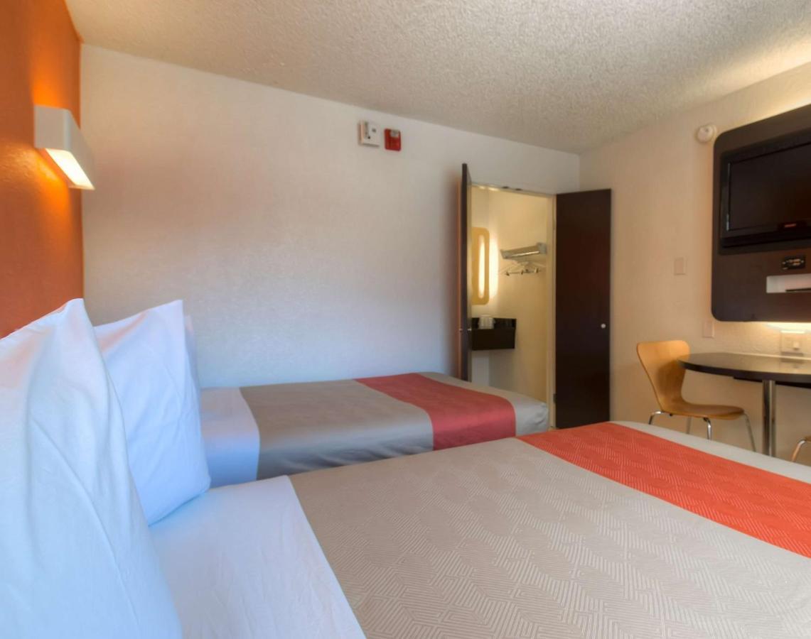 Collection 6-Las Vegas, Nv - Tropicana 2*