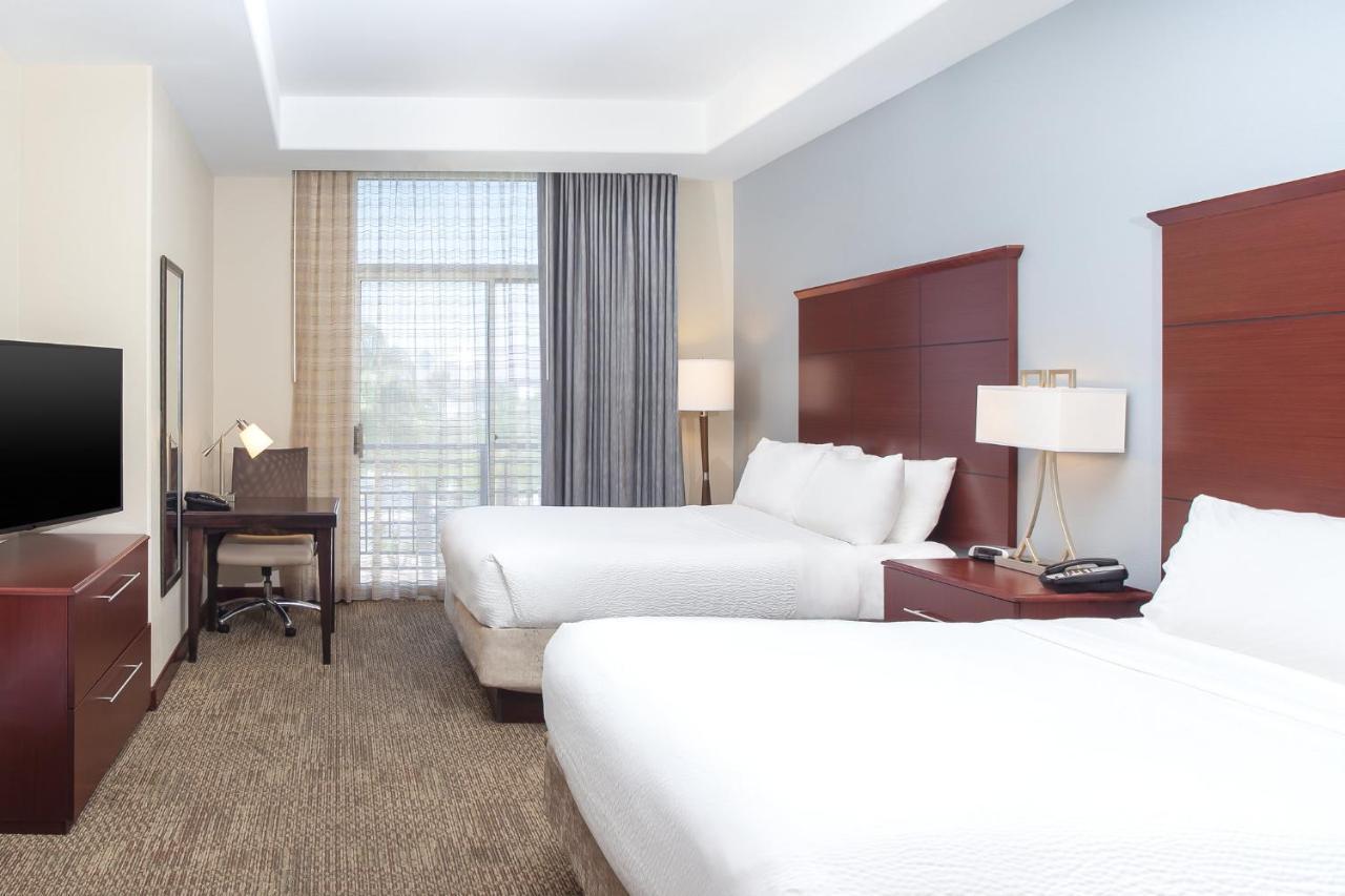 Staybridge Vegas - Stadium District