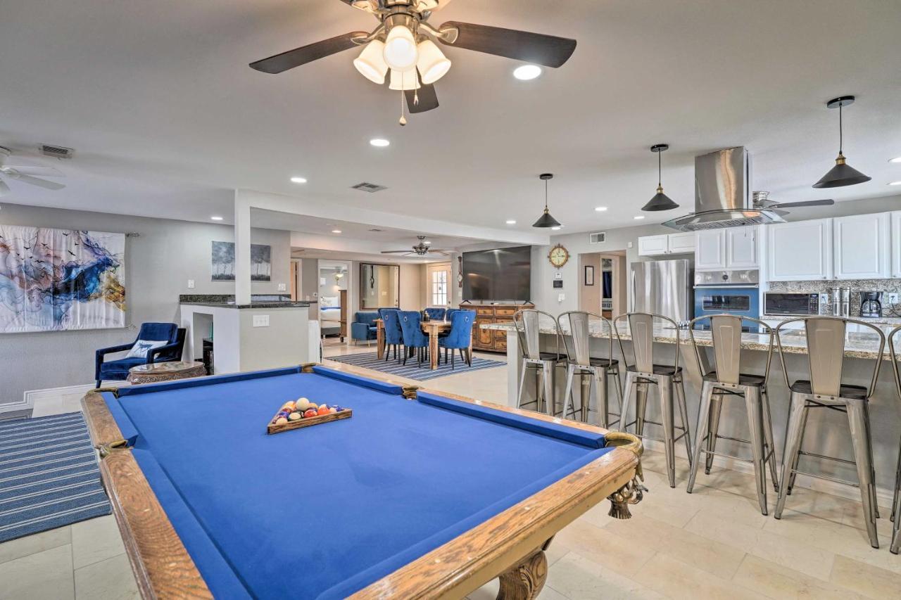 Holiday home With Private Pool - Near Vegas Strip! Las Vegas