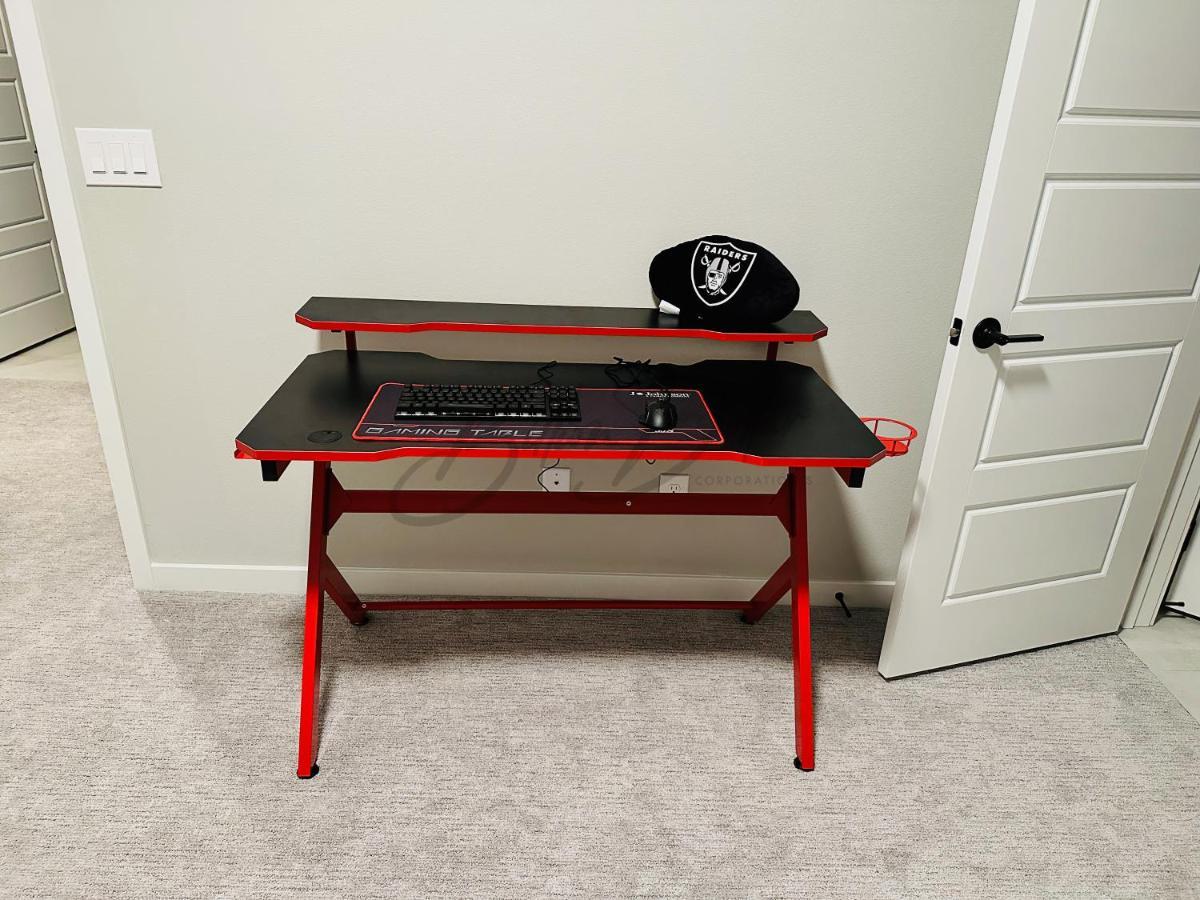 The Ultimate Gaming House! *