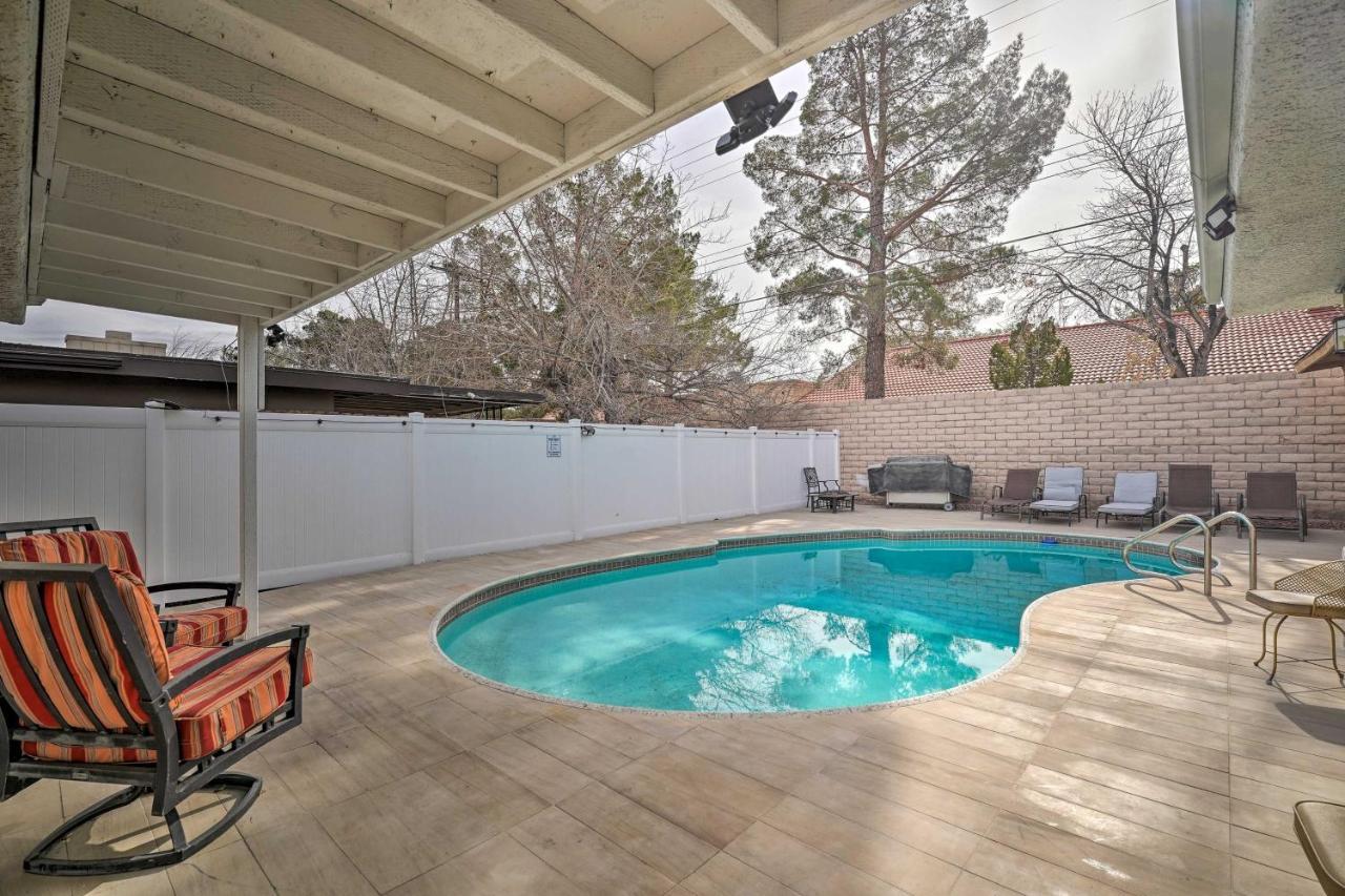 With Private Pool - Near Vegas Strip! *