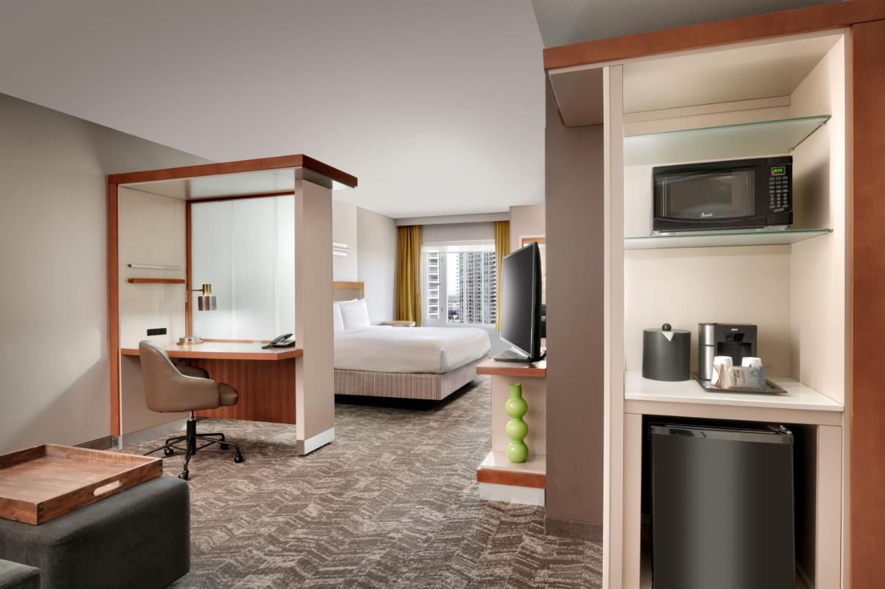 Hotel Springhill By Marriott Vegas Convention Center 3*