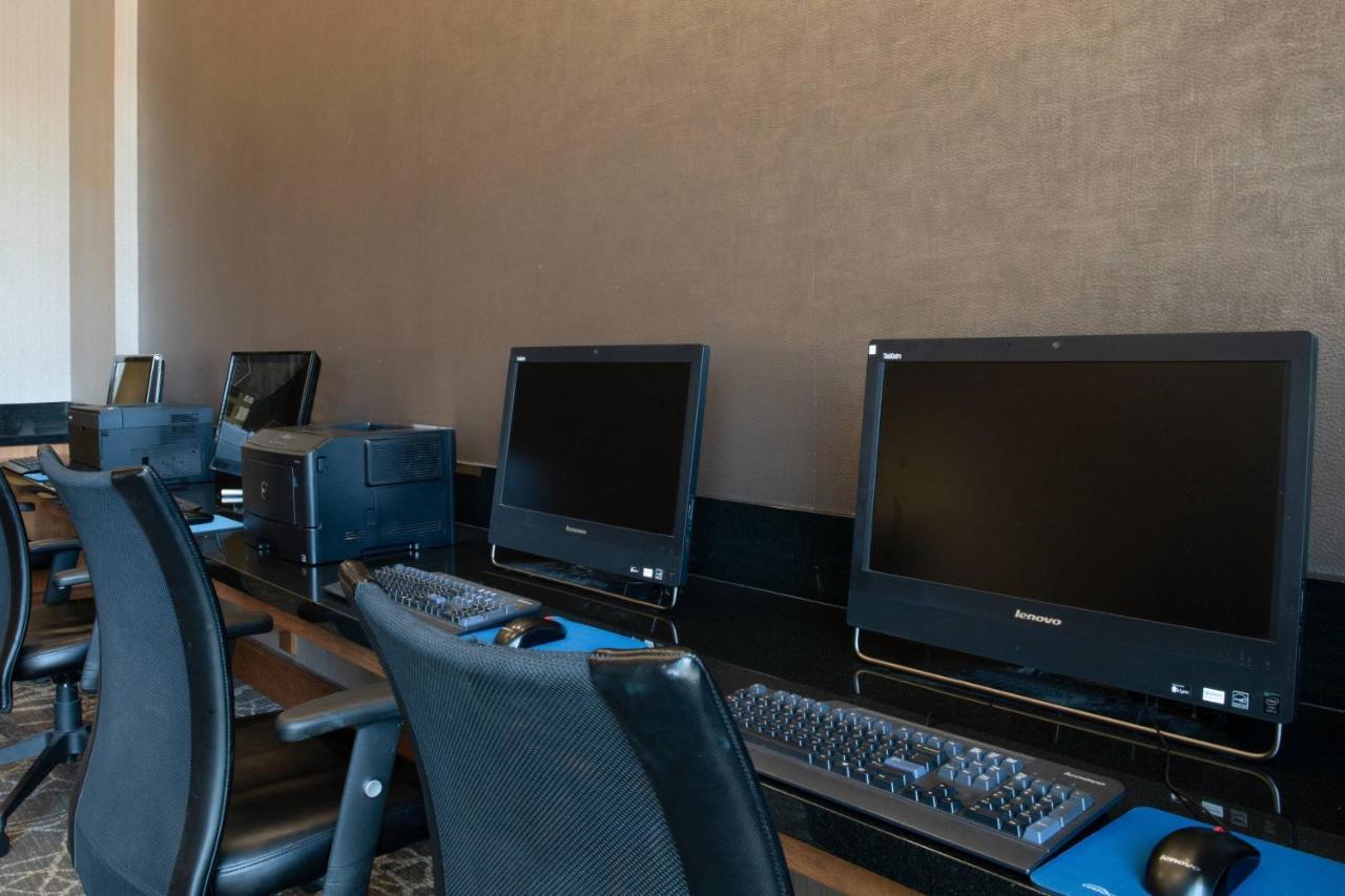 Springhill By Marriott Vegas Convention Center Hotel 3*
