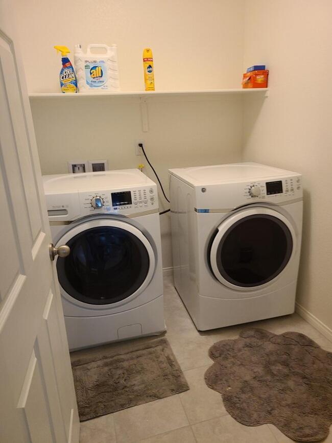 Jt Apartment *