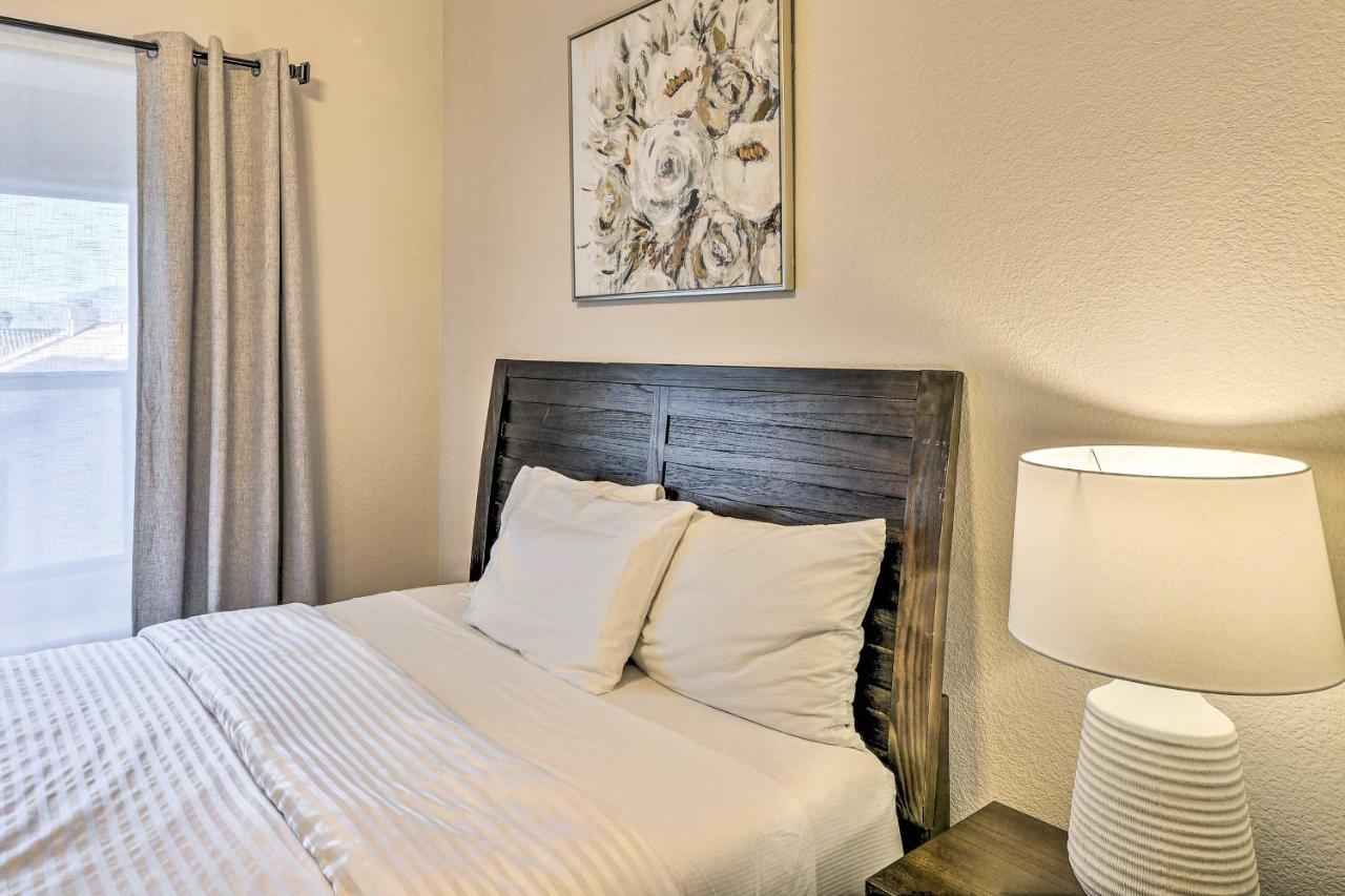 Ferienhaus Contemporary Vegas Townhome With Community Pool Las Vegas