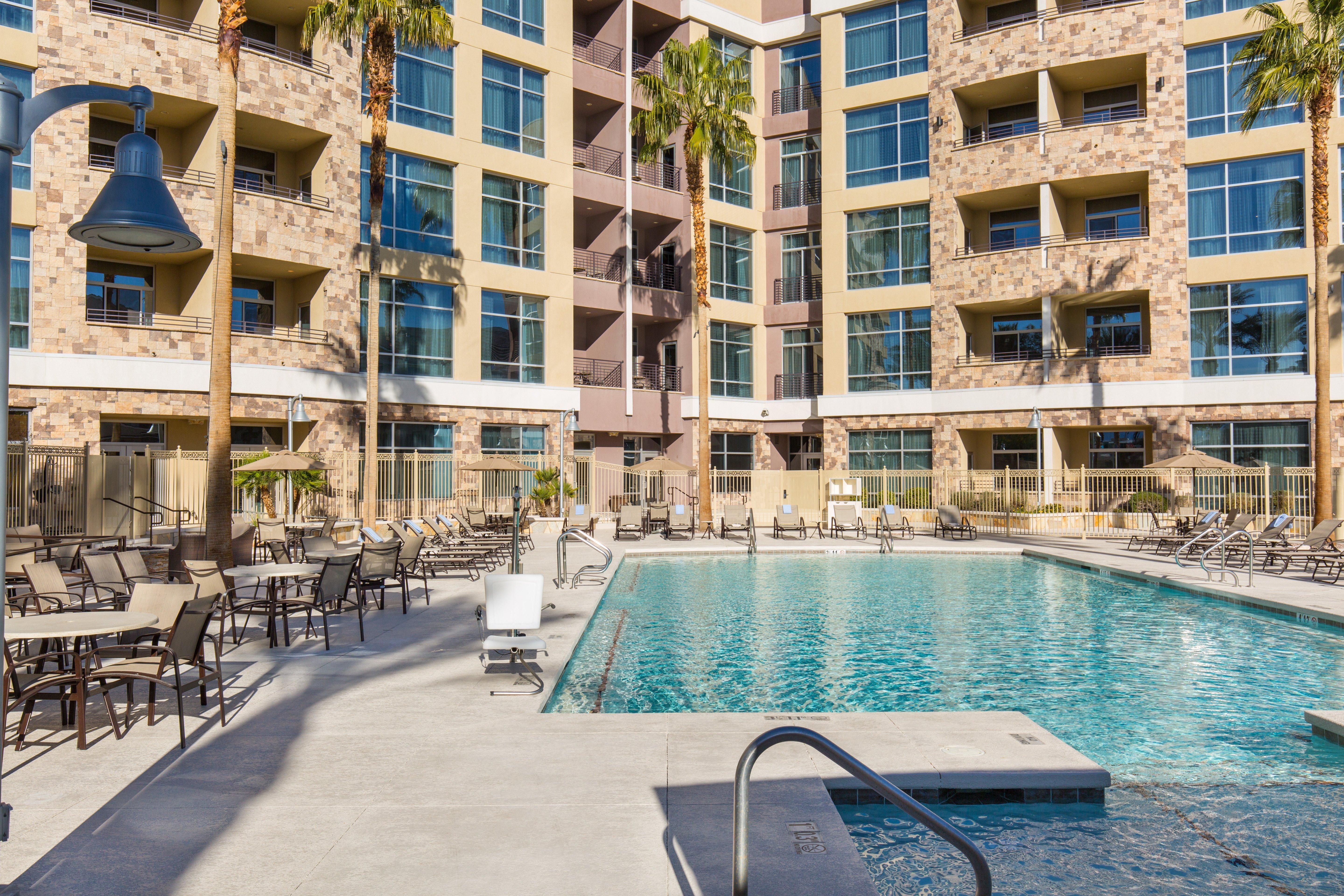 Staybridge Vegas - Stadium District Hotel Las Vegas