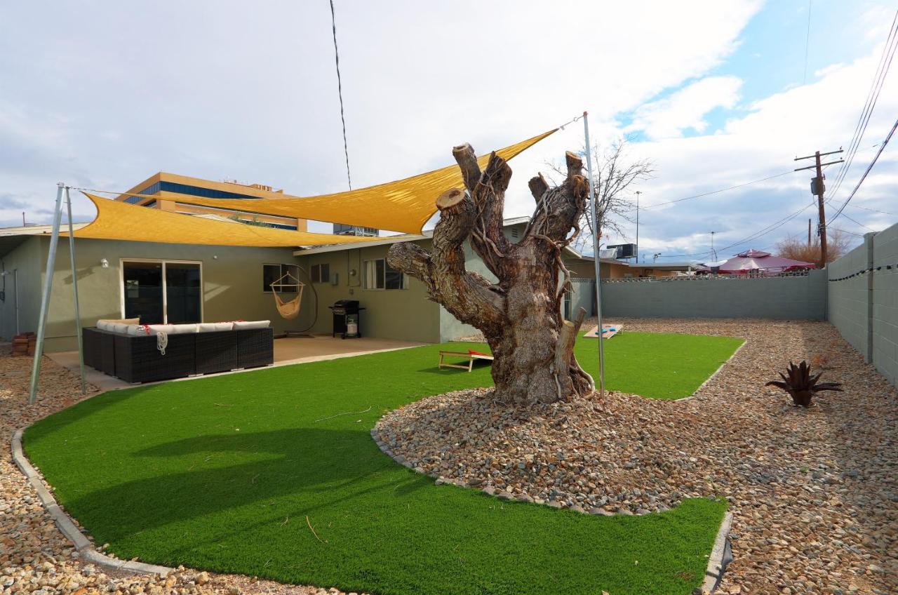 Luxury 3-bed Near The Strip W/ A Poker Table * Las Vegas