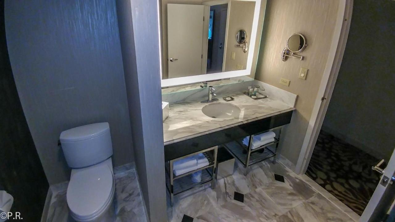 Aparthotel Charming Unit At Mgm Grand Strip
