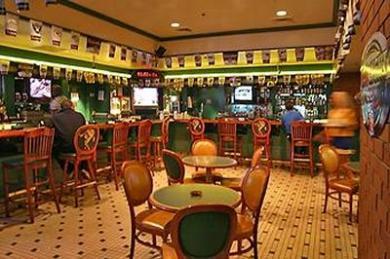 Vegas Club & Casino Hotel 2*