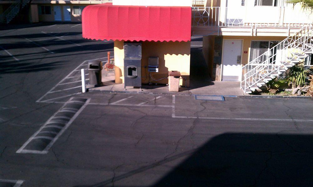 Hotel Econo