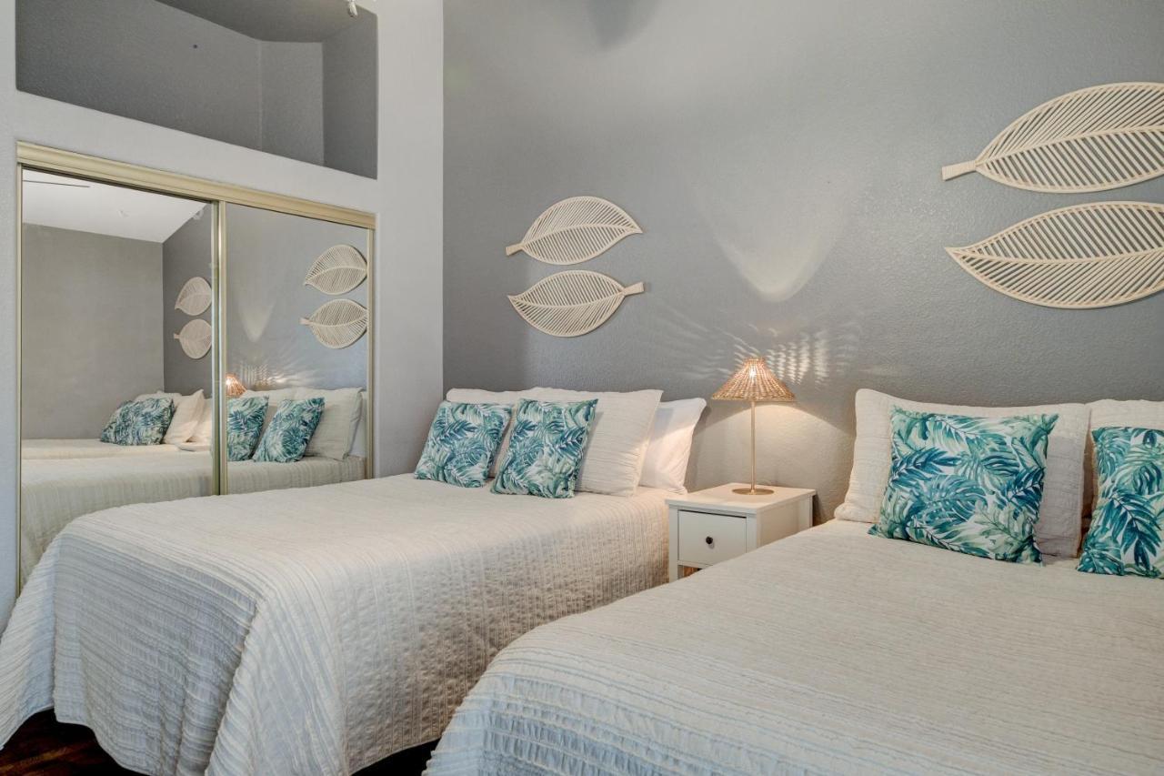 Mirage Pool House - Heart Of Lv, Swimming Pool, Games, Heavenly Relaxation Holiday home *