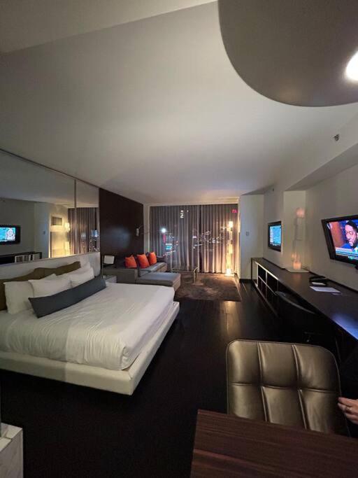 Aparthotel Amazing View 18th Floor At Palms Place Vegas Las Vegas