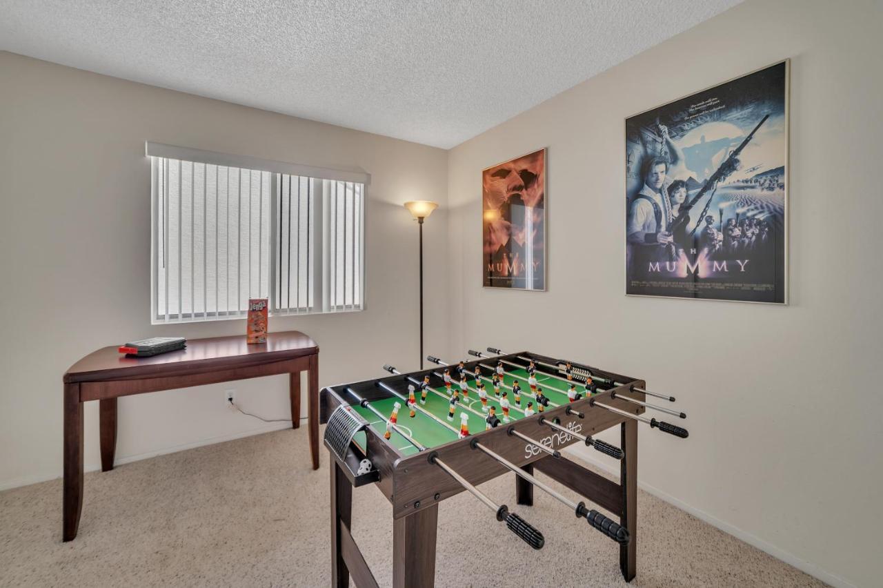 Vegas Oasis With Sparkling Pool * Las Vegas