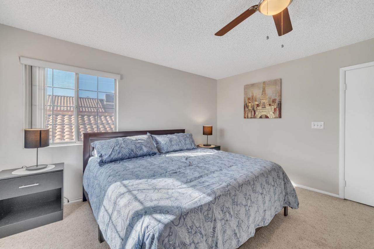 Holiday home Vegas Oasis With Sparkling Pool Las Vegas