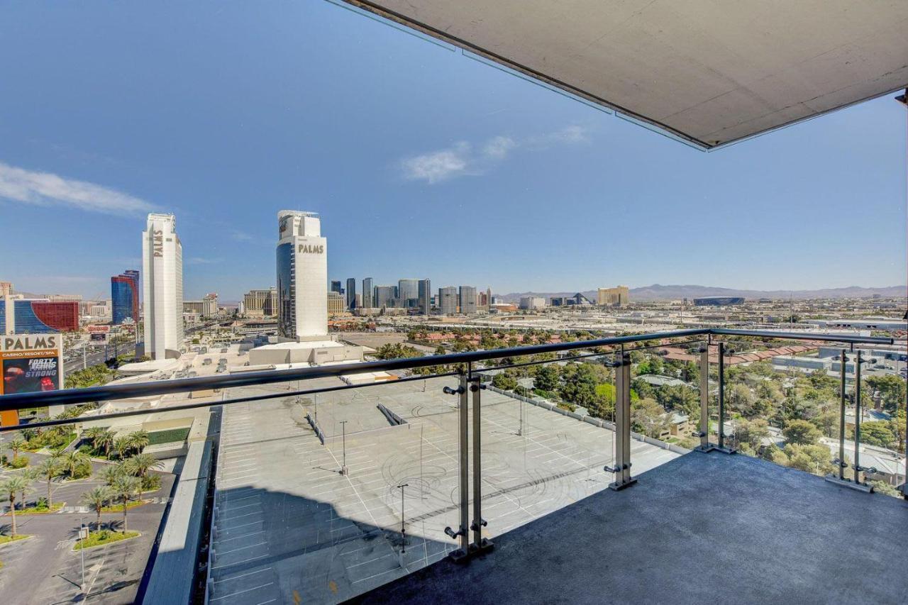 Aparthotel One Bedroom With Strip Views 22nd Floor. Las Vegas