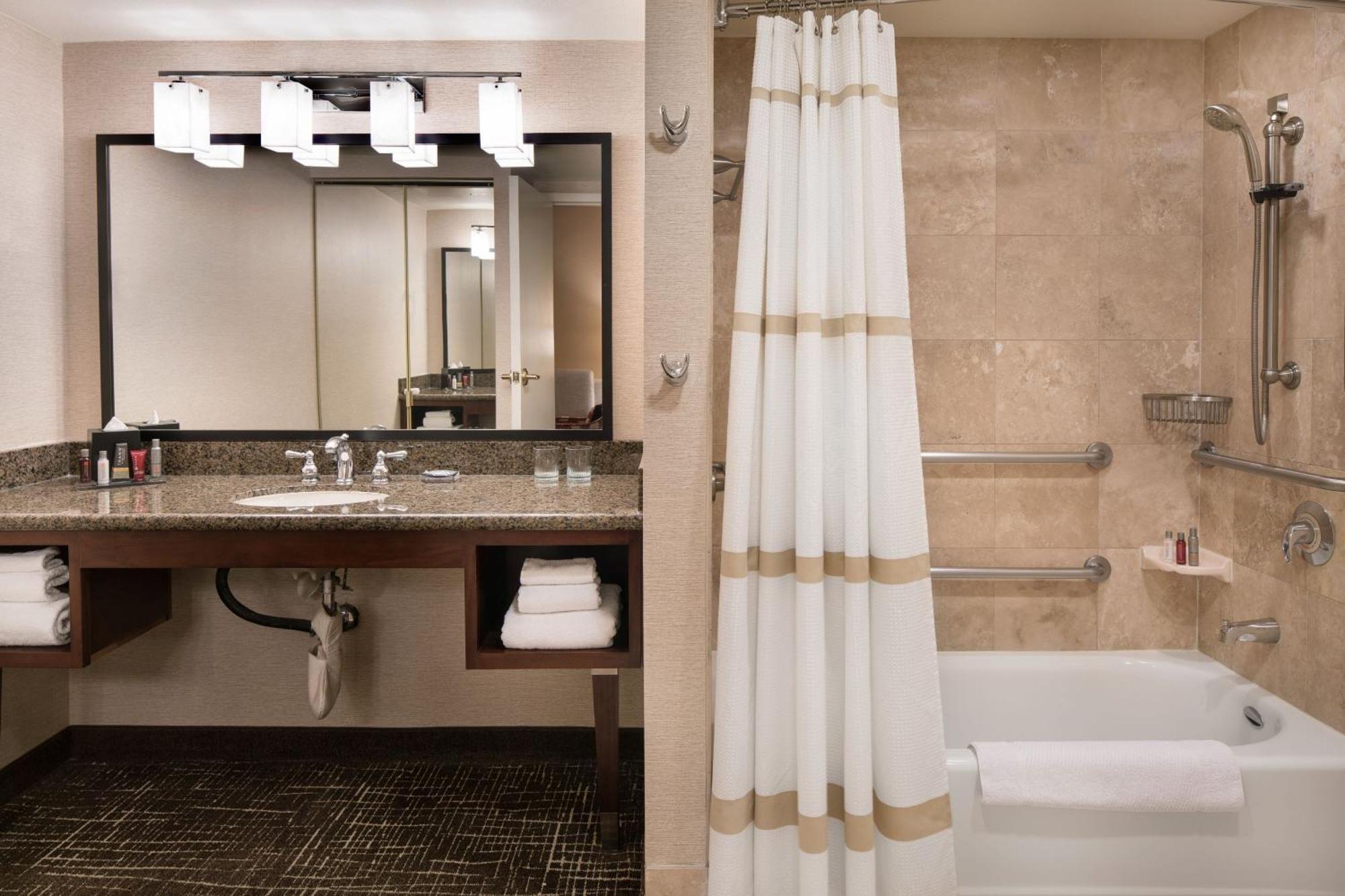 Vegas Marriott Hotel 4*