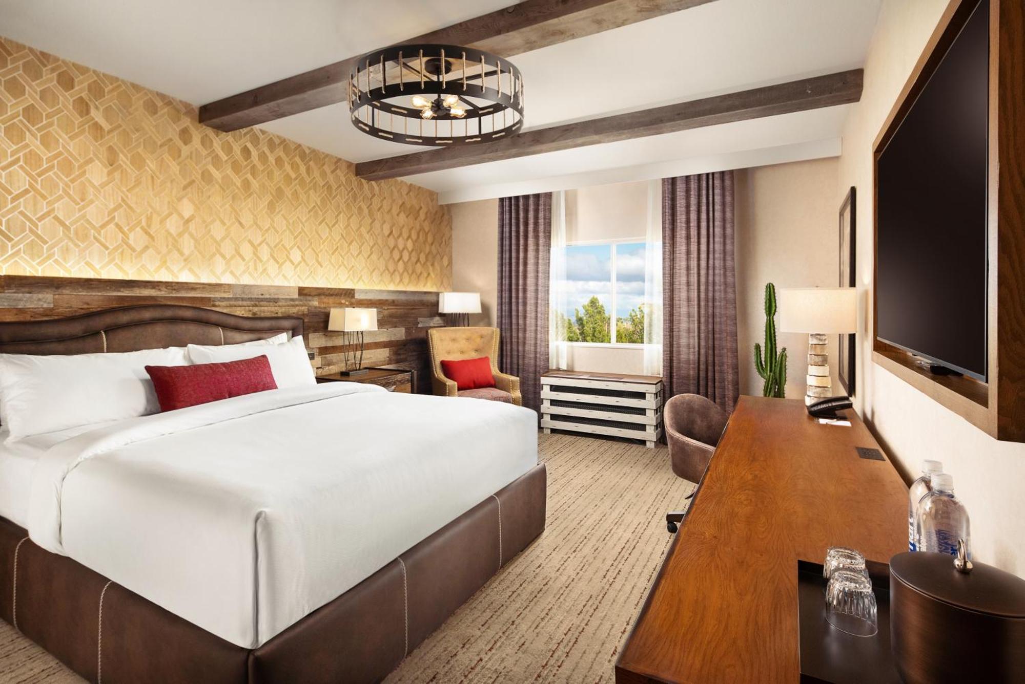 Silverton Casino 3*
