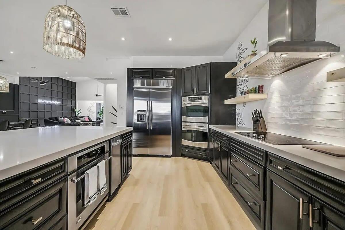 Luxurious 7br Mansion W Pool, Gym, & Casita * Las Vegas